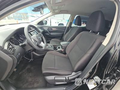 2020 Nissan Rogue Sport S - zdjęcie 7 z 37 - miniatura