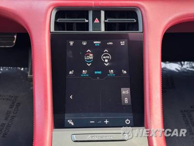2020 Porsche Taycan Turbo - zdjęcie 35 z 48 - miniatura