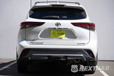 2022 Toyota Highlander Limited - zdjęcie 9 z 48 - miniatura