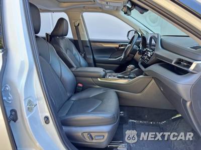 2022 Toyota Highlander Limited - zdjęcie 14 z 48 - miniatura