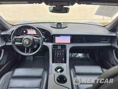 2021 Porsche Taycan - zdjęcie 11 z 48 - miniatura