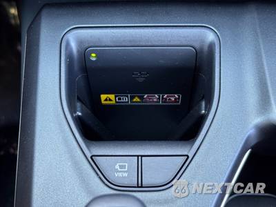 2023 Toyota Crown Limited - zdjęcie 29 z 48 - miniatura