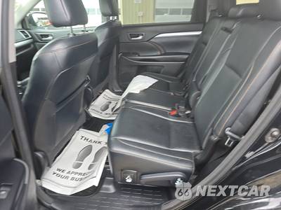 2017 Toyota Highlander XLE - zdjęcie 13 z 17 - miniatura