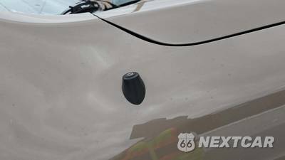 2021 Nissan TITAN PRO-4X Crew Cab Short Bed - zdjęcie 29 z 33 - miniatura