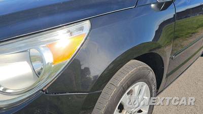 2013 Volkswagen Routan SE w/RSE & Navigation 121.2" WB - zdjęcie 26 z 35 - miniatura