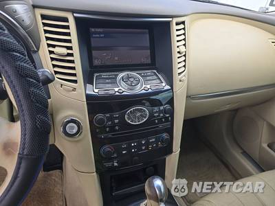 2016 INFINITI 3.7 - zdjęcie 11 z 33 - miniatura