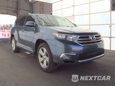 2013 Toyota Highlander SE - zdjęcie 3 z 36 - miniatura