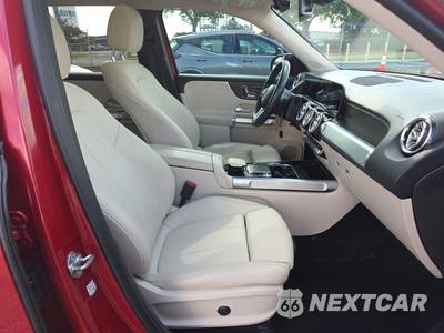 2020 Mercedes-Benz GLB 250 - zdjęcie 8 z 23 - miniatura