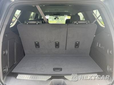 2024 Chevrolet Tahoe Premier 1LZ - zdjęcie 15 z 16 - miniatura