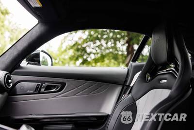 2018 Mercedes-Benz AMG GT C Coupe - zdjęcie 51 z 58 - miniatura