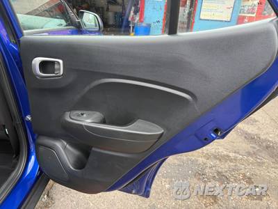 2025 Hyundai Venue SEL - zdjęcie 13 z 26 - miniatura