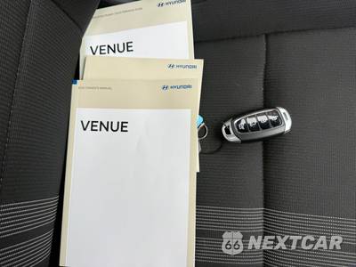 2025 Hyundai Venue SEL - zdjęcie 16 z 26 - miniatura