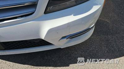 2013 Mercedes-Benz C300 - zdjęcie 19 z 23 - miniatura
