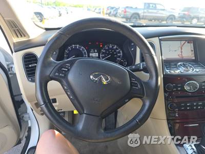 2017 INFINITI Base - zdjęcie 10 z 29 - miniatura