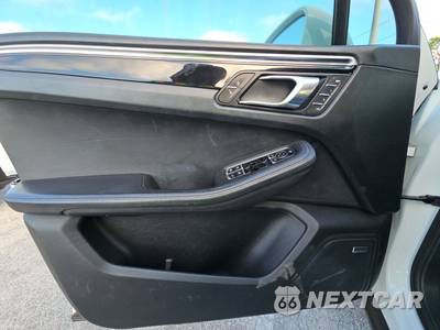 2015 Porsche Macan S - zdjęcie 9 z 31 - miniatura
