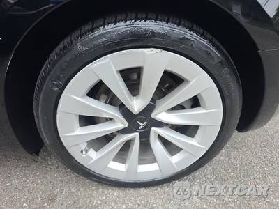 2023 Tesla Model 3 Standard Range - zdjęcie 11 z 29 - miniatura