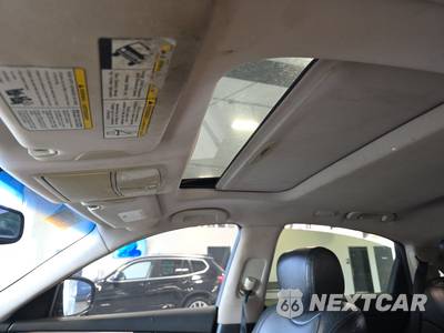 2010 INFINITI FX35 - zdjęcie 17 z 35 - miniatura