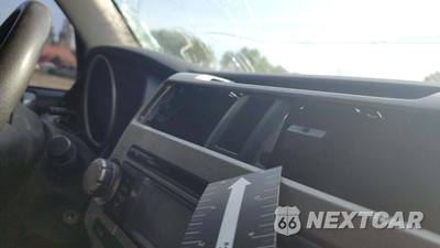 2013 Toyota SR5 - zdjęcie 35 z 90 - miniatura