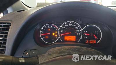 2011 Nissan Altima 2.5 S Sedan - zdjęcie 24 z 37 - miniatura