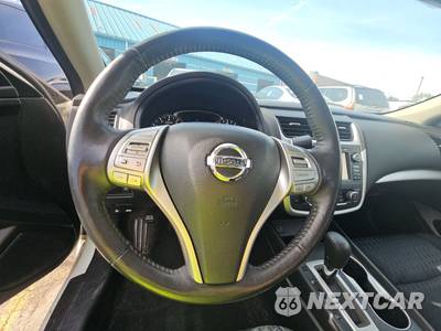 2017 Nissan Altima 2.5 SV - zdjęcie 10 z 32 - miniatura