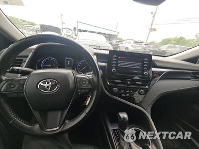 2021 Toyota Camry SE - zdjęcie 11 z 36 - miniatura