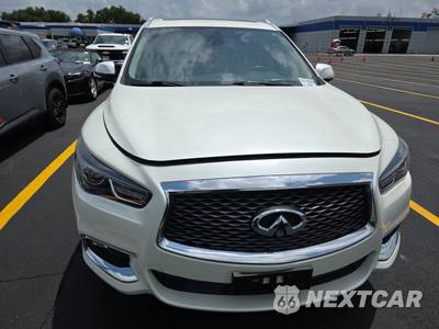 2020 INFINITI LUXE - zdjęcie 2 z 29 - miniatura