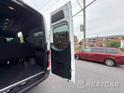 2025 Mercedes-Benz Sprinter 2500 Passenger Van 170.0" WB - zdjęcie 19 z 32 - miniatura