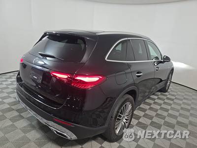 2025 Mercedes-Benz GLC 300 - zdjęcie 4 z 22 - miniatura