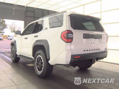 2026 Toyota 4Runner TRD Off Road Premium - zdjęcie 6 z 18 - miniatura