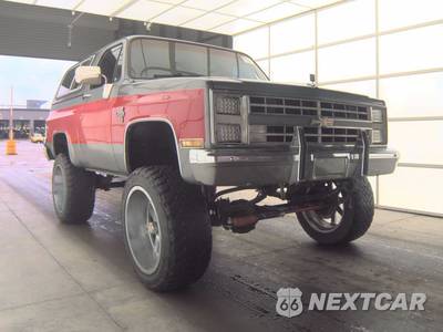 1988 Chevrolet V Blazer - zdjęcie 3 z 18 - miniatura