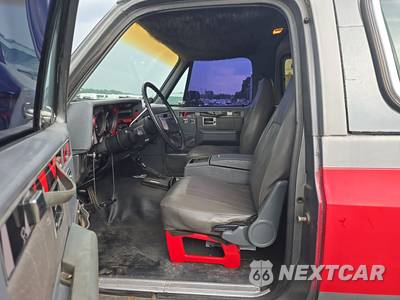 1988 Chevrolet V Blazer - zdjęcie 7 z 18 - miniatura