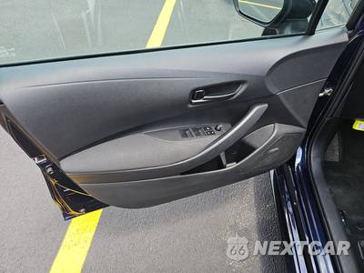 2023 Toyota Corolla LE Sedan - zdjęcie 9 z 18 - miniatura