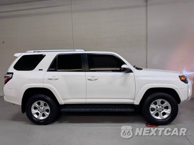 2016 Toyota 4Runner SR5 - zdjęcie 2 z 24 - miniatura