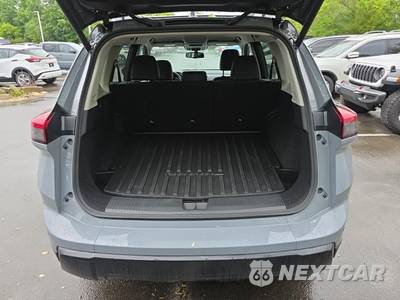 2025 Nissan (NONE) - zdjęcie 17 z 21 - miniatura