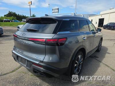 2023 INFINITI LUXE - zdjęcie 5 z 32 - miniatura
