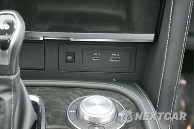 2024 INFINITI LUXE - zdjęcie 23 z 50 - miniatura