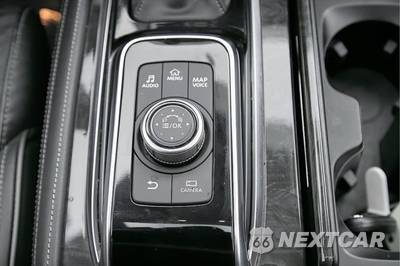 2024 INFINITI LUXE - zdjęcie 44 z 50 - miniatura