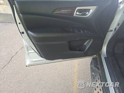 2013 Nissan Pathfinder Platinum - zdjęcie 9 z 46 - miniatura