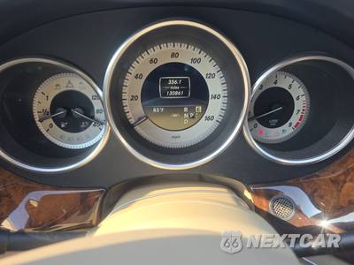 2012 Mercedes-Benz CLS550 - zdjęcie 12 z 27 - miniatura