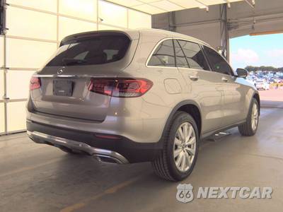 2020 Mercedes-Benz GLC 300 - zdjęcie 4 z 20 - miniatura