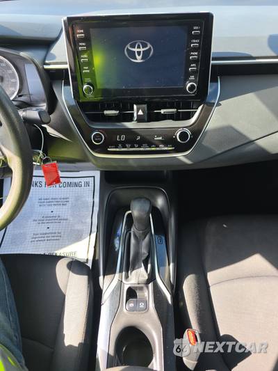 2020 Toyota Corolla LE Sedan - zdjęcie 11 z 21 - miniatura