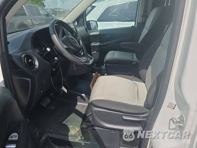 2019 Mercedes-Benz Metris Cargo Van 126.0" WB - zdjęcie 7 z 19 - miniatura