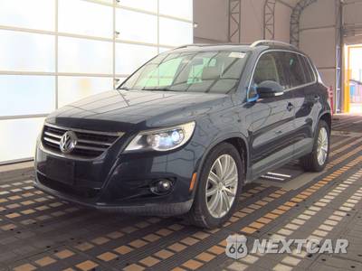 2011 Volkswagen Tiguan SE 4MOTION w/Sunroof & Navigation - zdjęcie 1 z 32 - miniatura