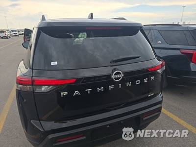 2025 Nissan Pathfinder SV - zdjęcie 5 z 24 - miniatura