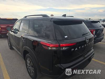 2025 Nissan Pathfinder SV - zdjęcie 6 z 24 - miniatura
