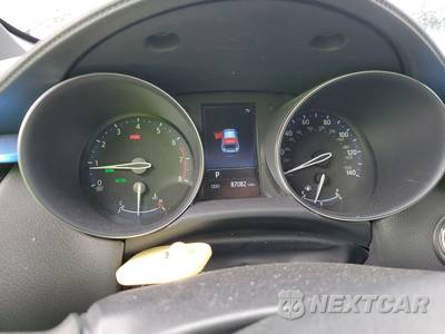 2019 Toyota XLE - zdjęcie 12 z 27 - miniatura