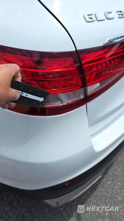 2018 Mercedes-Benz GLC 300 - zdjęcie 27 z 36 - miniatura