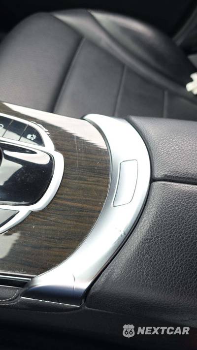 2018 Mercedes-Benz GLC 300 - zdjęcie 24 z 36 - miniatura