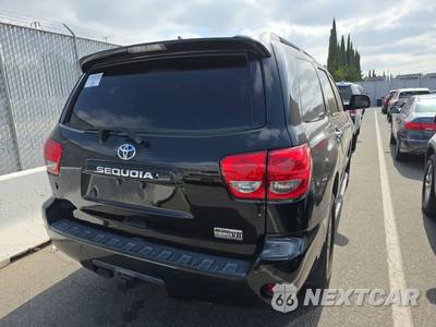 2016 Toyota Sequoia SR5 - zdjęcie 4 z 21 - miniatura