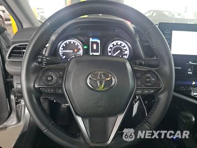 2024 Toyota Camry SE - zdjęcie 10 z 31 - miniatura